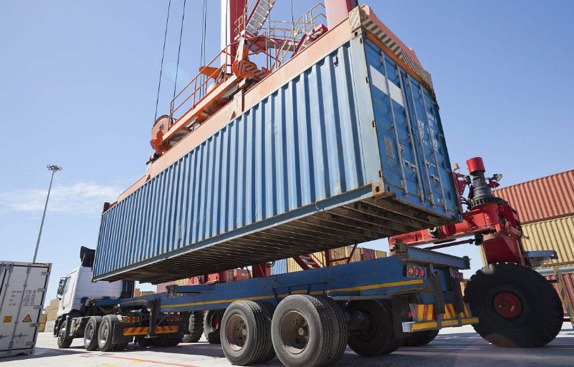 Transport of containers US