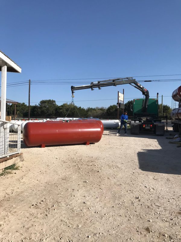 New load of 1000 gallon underground tanks CA