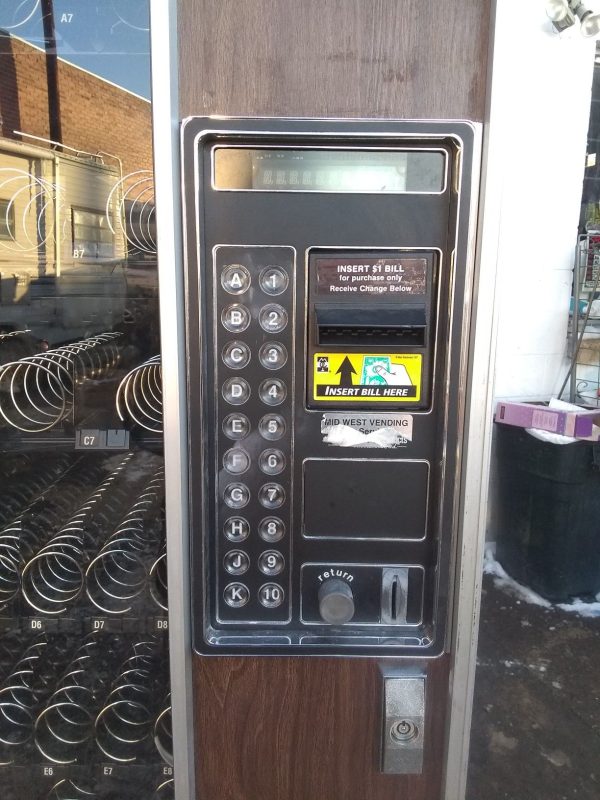 Automatic Products 111 Snack Machine UK